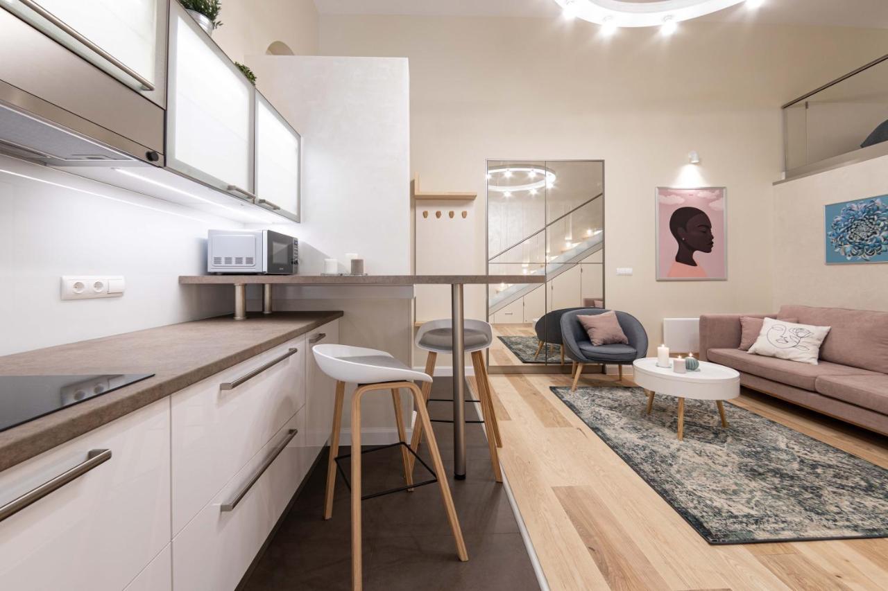 Ozone One Apartment Budapest Extérieur photo