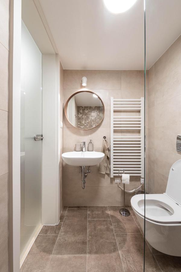 Ozone One Apartment Budapest Extérieur photo