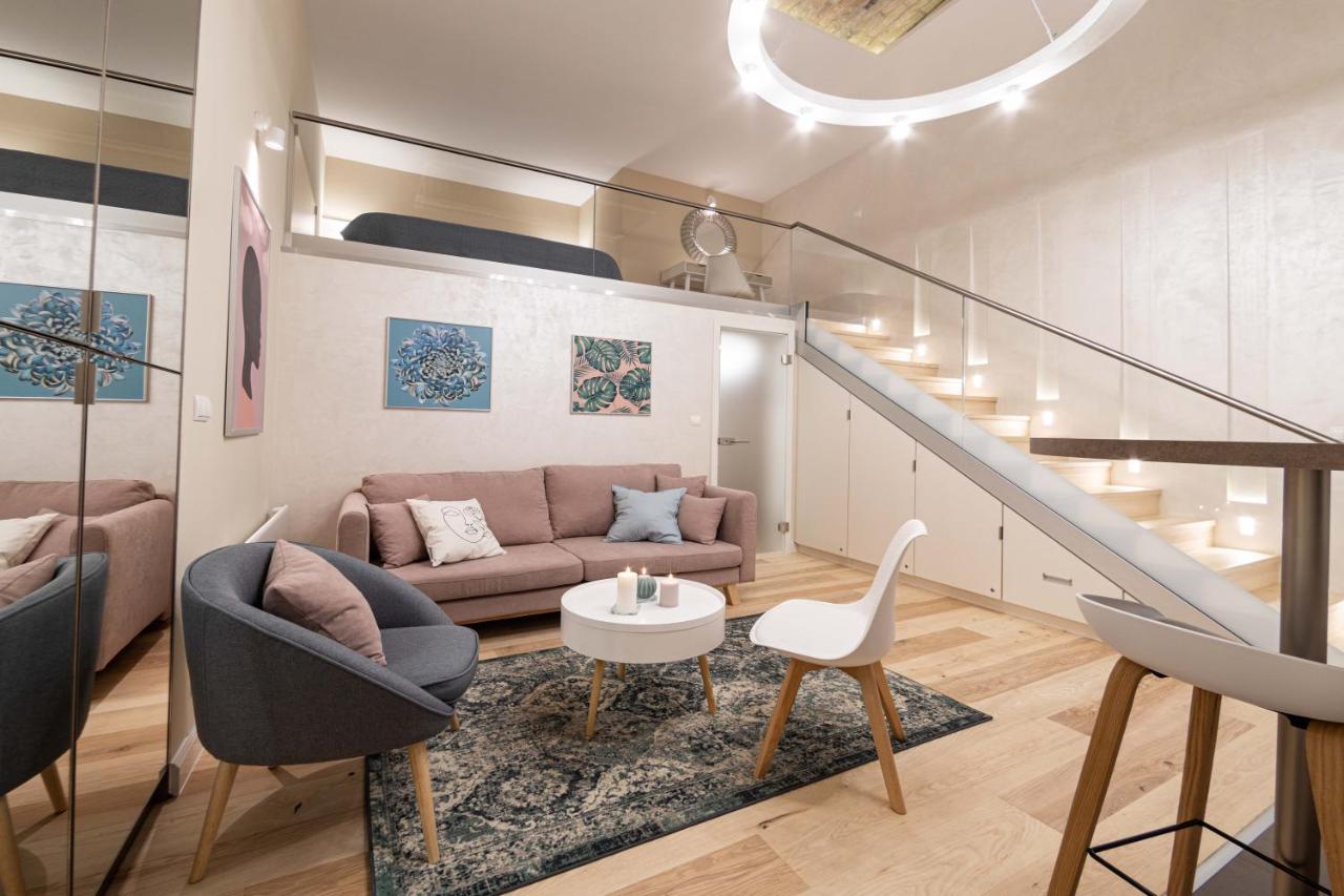Ozone One Apartment Budapest Extérieur photo